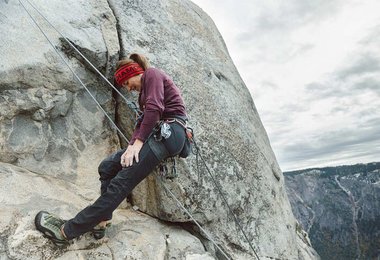 Babsi Zangerl am Ausstieg der Freerider Route am El Capitan