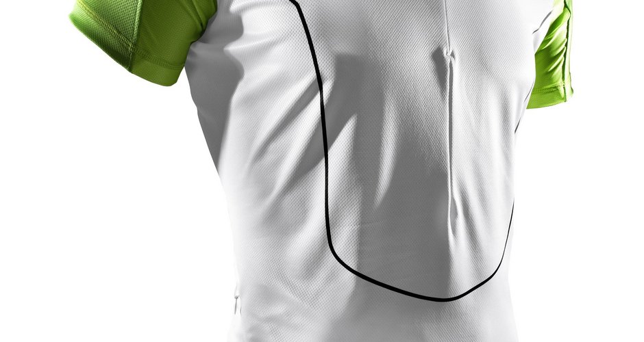 TRAIL M S/S TEE - athletisch geschnittenes Kurzarm-Shirt