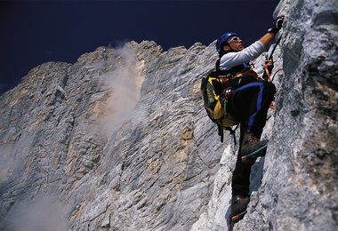 Der Johann Klettersteig ist einer der bekanntesten Eisenwege der Alpen.