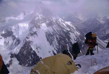 Ankunft in Camp III bei Alfreds K2 Expedition 2003....