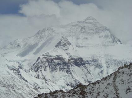 Everest Nordseite. Foto: Christian Stangl, www.skyrunning.at