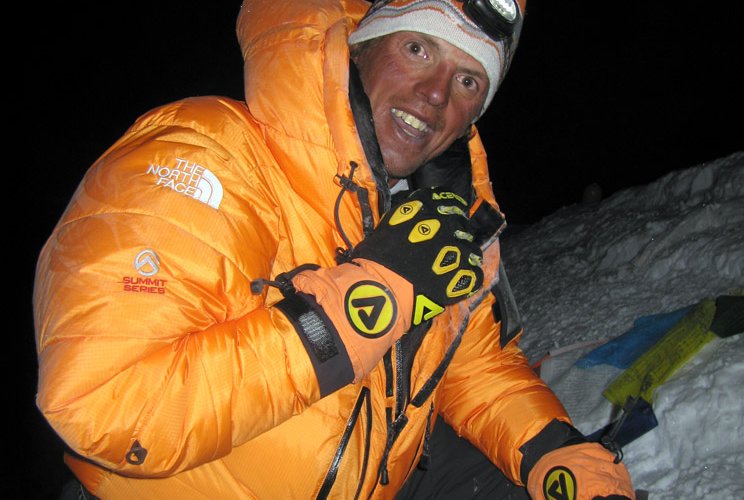 Simone Moro am Gipfel des Everest