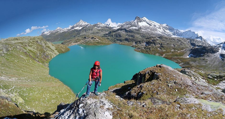 Blick auf den Weißensee und die Rudolfshütte